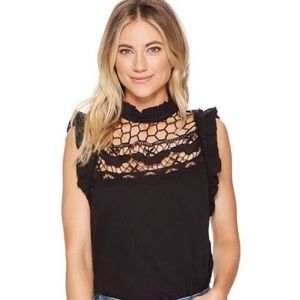 NWT! FREE PEOPLE | Crotchet Tank